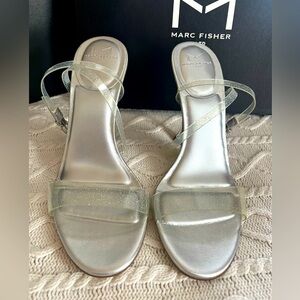 New! Marc Fisher Metallic Silver 4 inch Strappy Heels Women’s Size 8.5